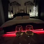 Bienvenue Chez Glad Et Guigui Bed & Breakfast Rinxent