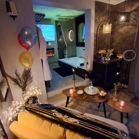 Bienvenue Chez Glad Et Guigui Bed and breakfast 3*