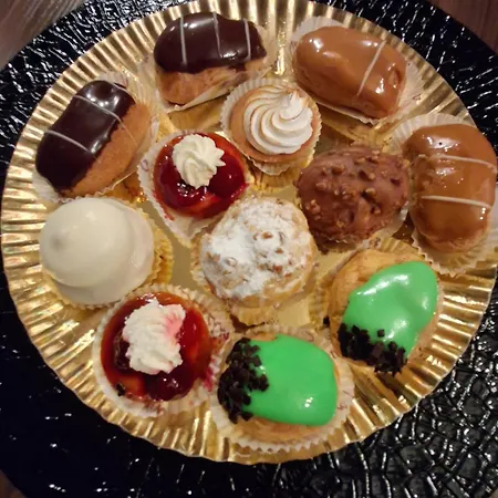 Bienvenue Chez Glad Et Guigui Couette-café 3*