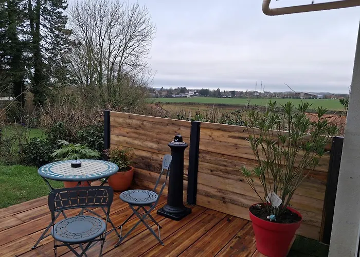 Bienvenue Chez Glad Et Guigui Bed and breakfast