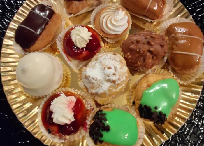 Bienvenue Chez Glad Et Guigui Bed & Breakfast 3*